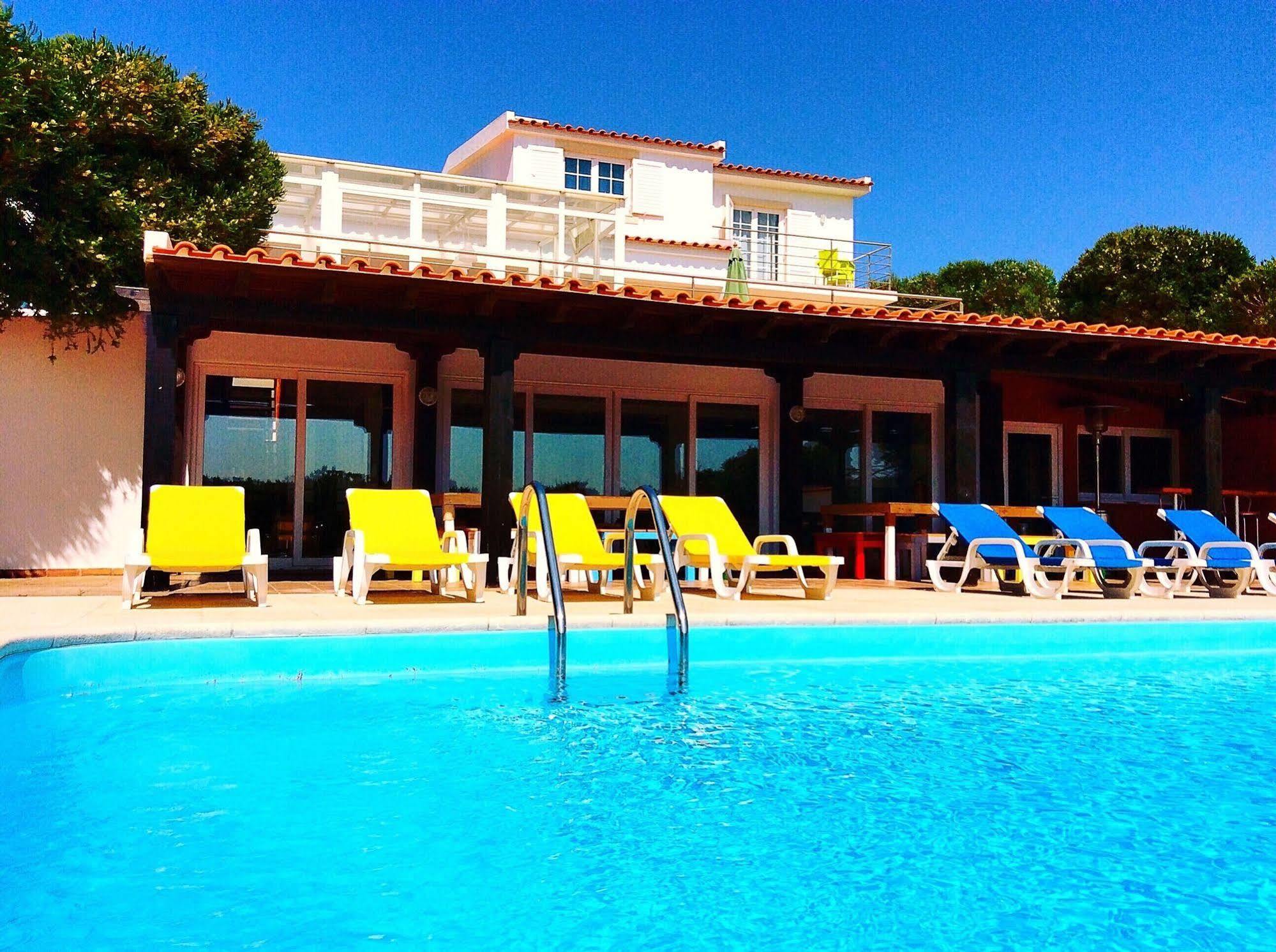 Freesurfcamp & Hostel Baleal Exterior foto